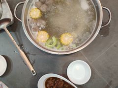 -官塘陈记鱼生·潮汕砂锅粥·牛肉火锅(潮枫路总店)