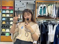 -枫叶小镇奥特莱斯