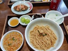 -蟹上黄·蟹黄面·江南糖水(人民广场店)
