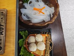 -湊湊火锅·茶憩(郑州绿地新都会店)