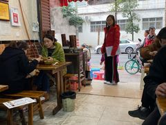 大堂-朱大嘴肥肠血旺(福字街店)