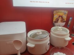 -龍歌自助小火锅(市北台东利群店)