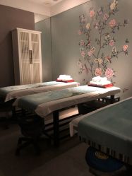 -奈瑞儿美颜美养SPA