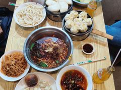 -王菊美食街·王菊面馆(总店)