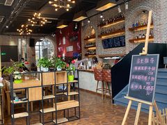 -桉树林A coffee 森林餐厅(三圣乡店)