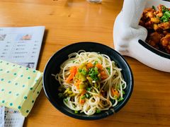 热干面-莲餐厅·湖北菜·藕汤是头牌(愚园路店)