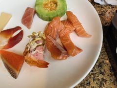 -怡咖啡海鲜自助餐厅(浦东香格里拉店)