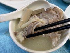 -干老四雅鱼饭店(滨江西路店)