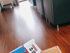 -杭州中升之星奔驰4S店(滨江店)