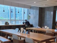 -蔚来中心(北京中关村店)