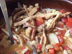 -黔蘑菇四季餐厅(观山湖店)