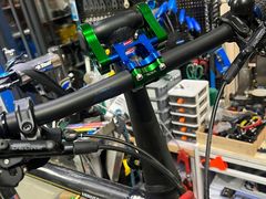 -大行Dahon自行车·北京顶点单车apex bike·ARAI摩托车头盔(白塔寺专卖店)