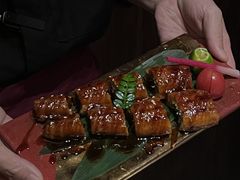 -肉魁屋·烧肉·烧鸟·酒场(高新店)