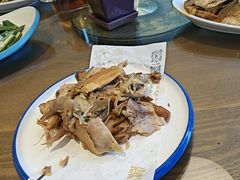 -赶海部落海鲜城(海阳路店)