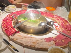 -牛人日志·鲜牛肉骨汤火锅(万科里瑧店)