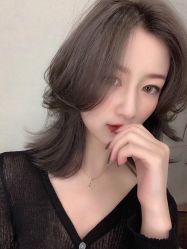 -十六番发型师事务所