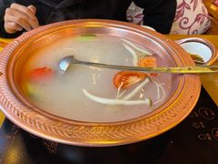 铜锅腊排骨火锅-民食香·腊排骨野生菌美食(木府店)