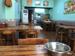 大堂-清真新疆叶尔羌烤肉店(新香洲店)