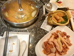 -一席地·本地鸡窝·杭帮鸡火锅(萧山银隆百货店)