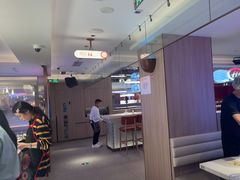 -海底捞火锅(杭州庆春路夜宵主题店)