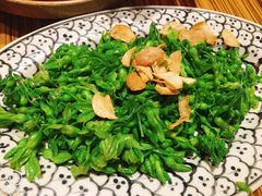 -Hoang Yen Vietnamese Cuisine