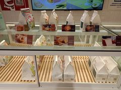 面包甜点陈列柜-爸爸糖吐司面包(重庆解放碑英利大融城店)