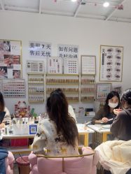 -丽心自助美甲美睫