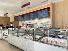 面包甜点陈列柜-哈根达斯(滨江店)