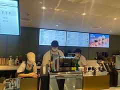 -星巴克(浦东机场T2到达店)