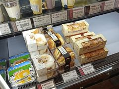 -苹果花园(龙漕路店)