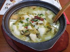 -周鱼小馆石锅酸菜鱼(活力汇店)