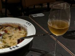 -渔语鱼新川菜Bistro(万象天地店)