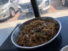 -牛一煲美食(江高店)