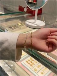 -潮宏基(万象城店)