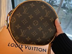 -LV路易威登(德基广场店)