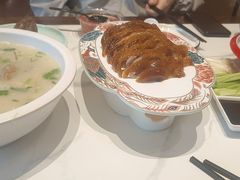 -梅利汴京烤鸭•开封豫菜地标店(东大街店)