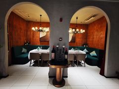 -Osteria Garden 生蚝花园餐厅(原进贤路店)
