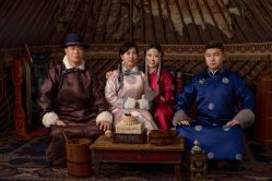 点击看大图 -苏雅影像蒙古婚纱摄影工作室