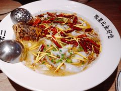 -太二酸菜鱼(菱角湖万达店)