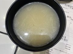 -肥汁米蘭香港米线(长宁来福士店)