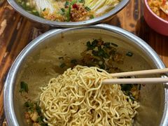 -胖子水煮(铁路三村无任何分店)