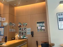 -星巴克(上海长宁来福士1F店)