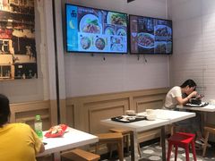 -百事佳烧鸭牛腩(上海虹桥站店)