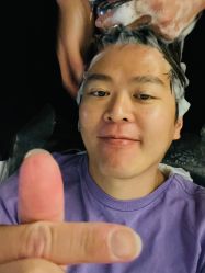 -罗亚帝造型·烫发染发