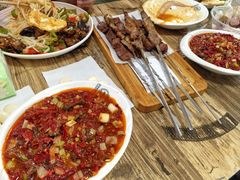 -歹歹的加个面过油肉拌面