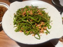 海怪酱炒芸豆-波螺油子青岛本帮菜(银座店)