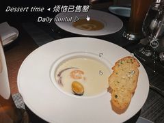 -卡普里披萨·牛扒·下午茶