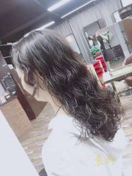-镁连社·美联社
