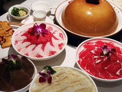 -三人行骨头王火锅(长寿店)