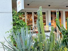 -ommo cafe(半岛城邦店)